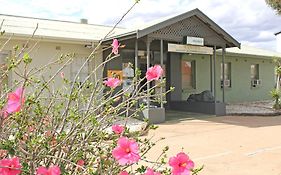 Broken Hill Tourist Lodge